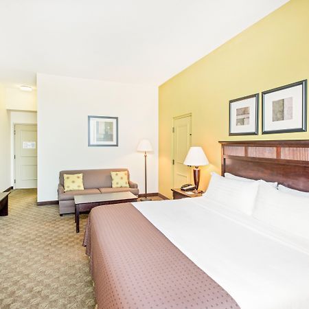 Holiday Inn Roanoke - Tanglewood Route 419 & I 581, An Ihg Hotel מראה חיצוני תמונה